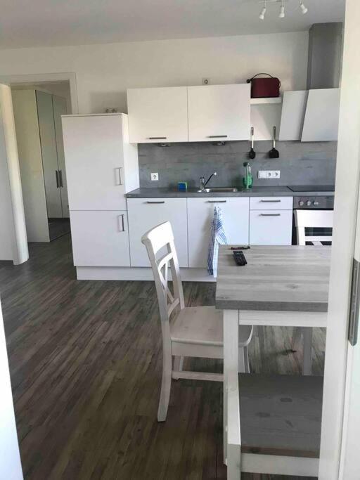 Löwenstein 3 Zimmer Neubauwohnung In Der Schwaebischen Toskana מראה חיצוני תמונה