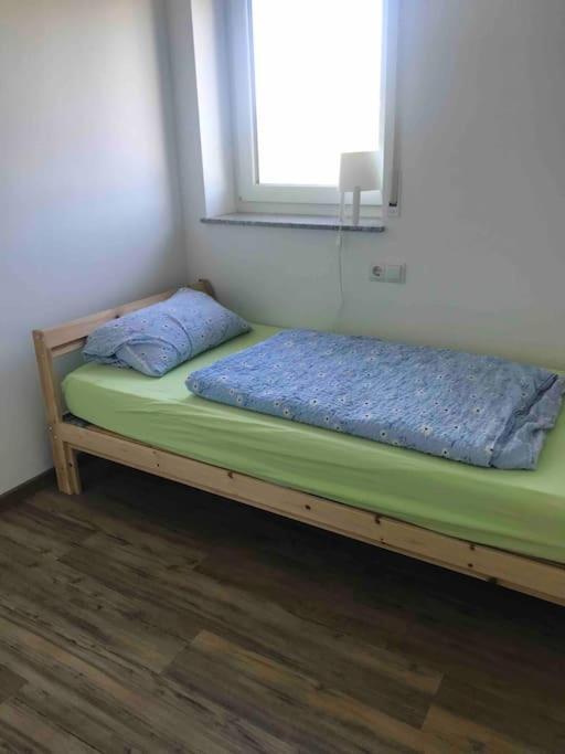 Löwenstein 3 Zimmer Neubauwohnung In Der Schwaebischen Toskana מראה חיצוני תמונה