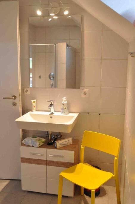 Löwenstein 3 Zimmer Neubauwohnung In Der Schwaebischen Toskana מראה חיצוני תמונה