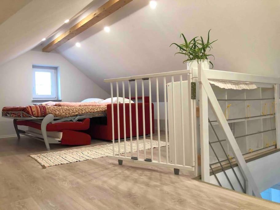 Löwenstein 3 Zimmer Neubauwohnung In Der Schwaebischen Toskana מראה חיצוני תמונה